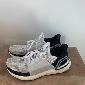 Men’s Adidas Pure boost Sz 10 Oreo